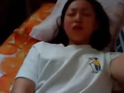 สาวสาวเอเชียช่วยตัวเอง