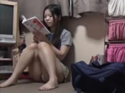สาวบริสุทธิ์ญี่ปุ่นนิ้วหีของเธอ
